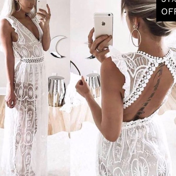 Dresses & Skirts - Long, Lace, Red Dress